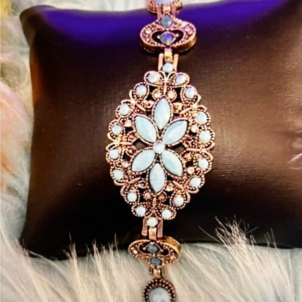 Betsey Johnson Turquoise & Antiqued Gold Bracelet - Picture 5 of 5